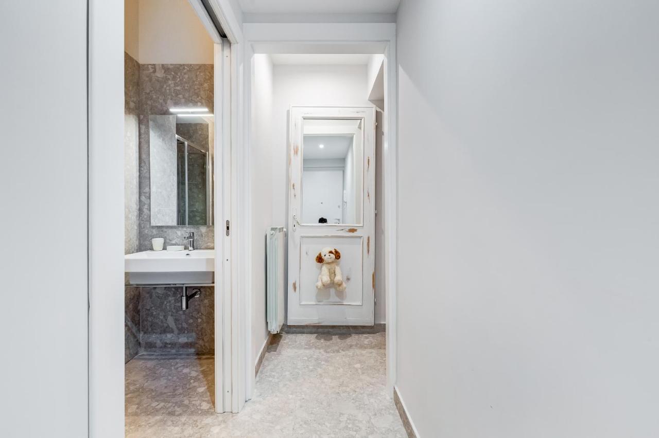 Trevi Fountain - Shabby - Romedreamhome Bagian luar foto