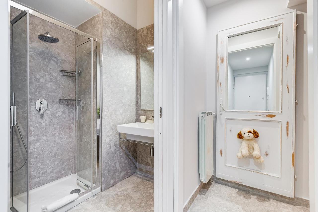 Trevi Fountain - Shabby - Romedreamhome Bagian luar foto